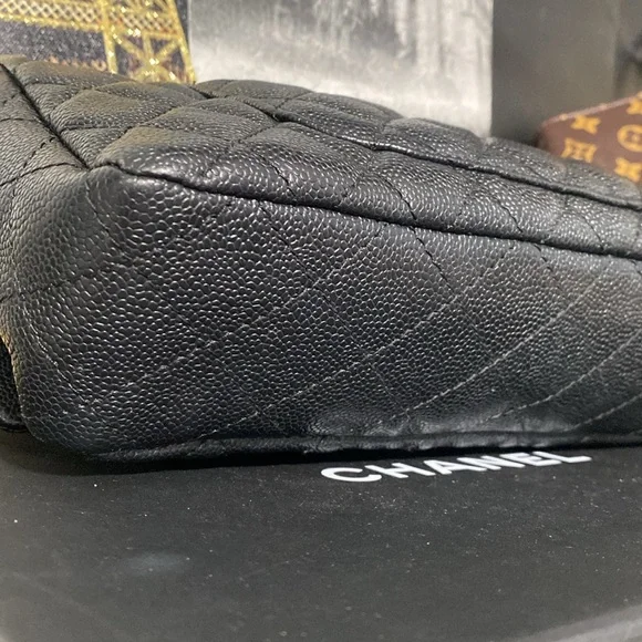 Chanel Caviar Quilted Medium Double Flap Black ππ» - Picture 8 of 12
